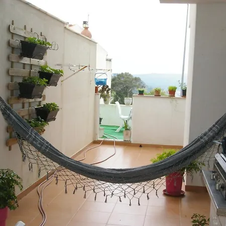 Chez Guida Bed and Breakfast Ναζαρέ
